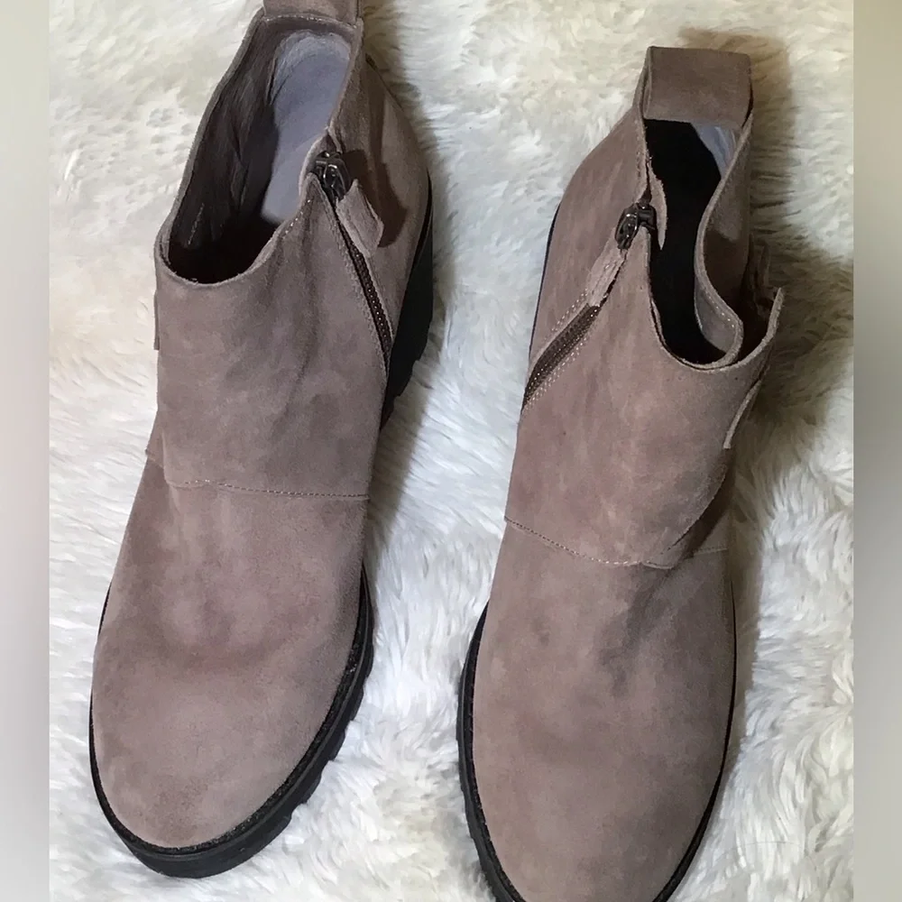 Eileen Fisher womens  tinker mongoose wedge ankle boots size 9.5